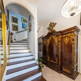 4 bedroom villa with pool in Lapad, Dubrovnik, sleeps 8